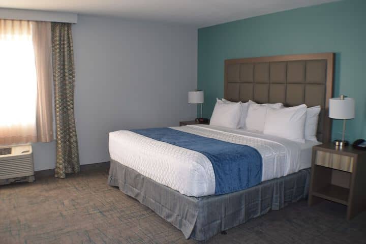 Room 6 of 41